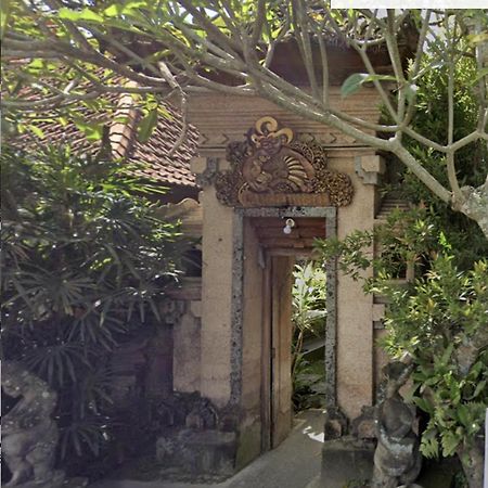 Legong Guesthouse 乌布 外观 照片