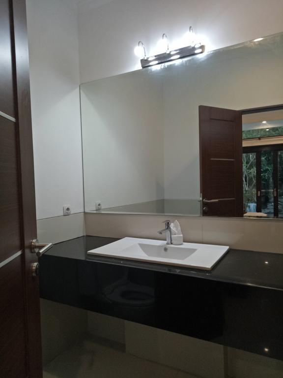 Legong Guesthouse 乌布 外观 照片